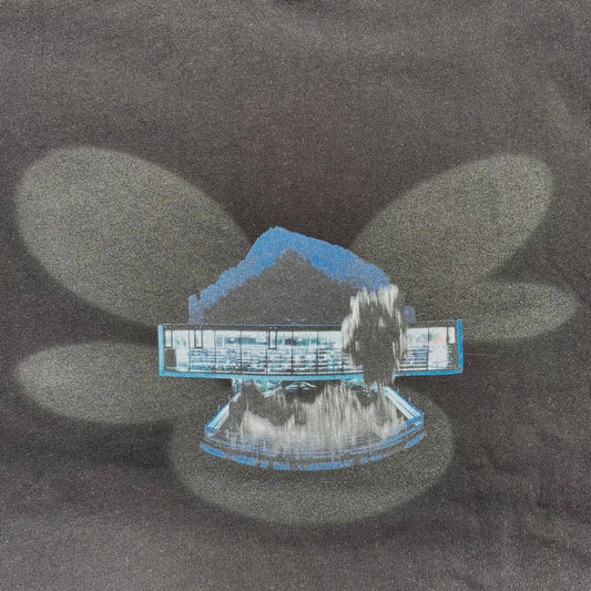 distant worlds tee