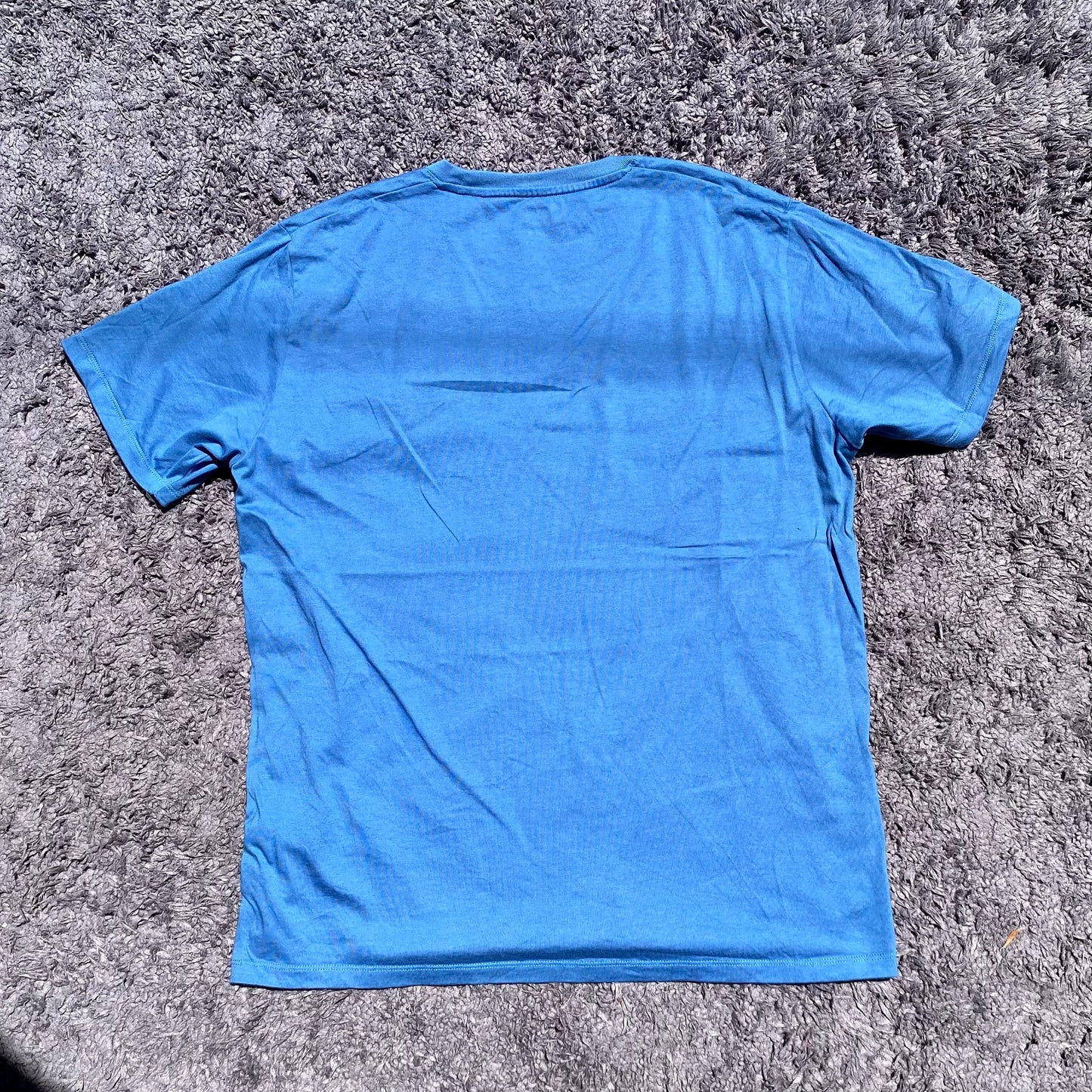 baby blue chairs gala tee