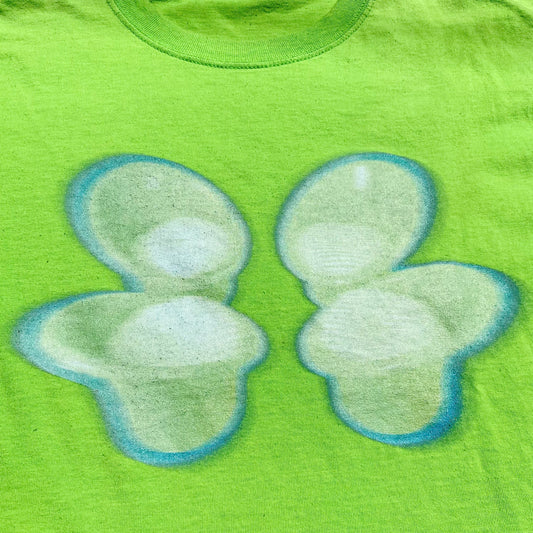 green chairs meeting tee