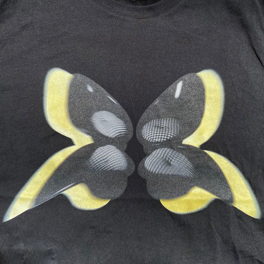 butterfly chairs black tee