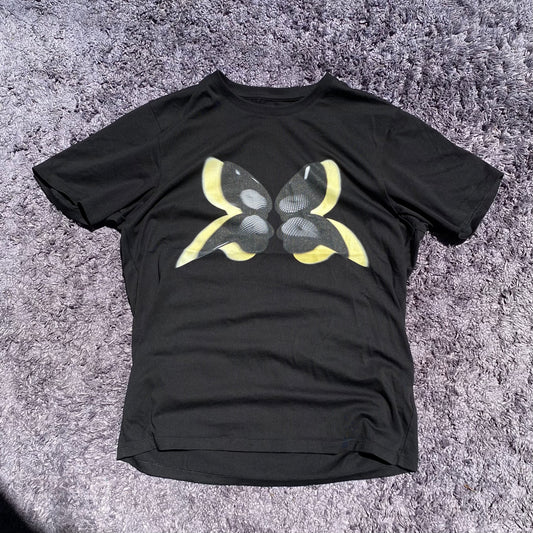 butterfly chairs black tee